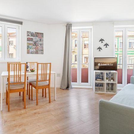 Апартаменты Host Wise - Flat W Free Private Parking - Bright & Cozy Порту Экстерьер фото