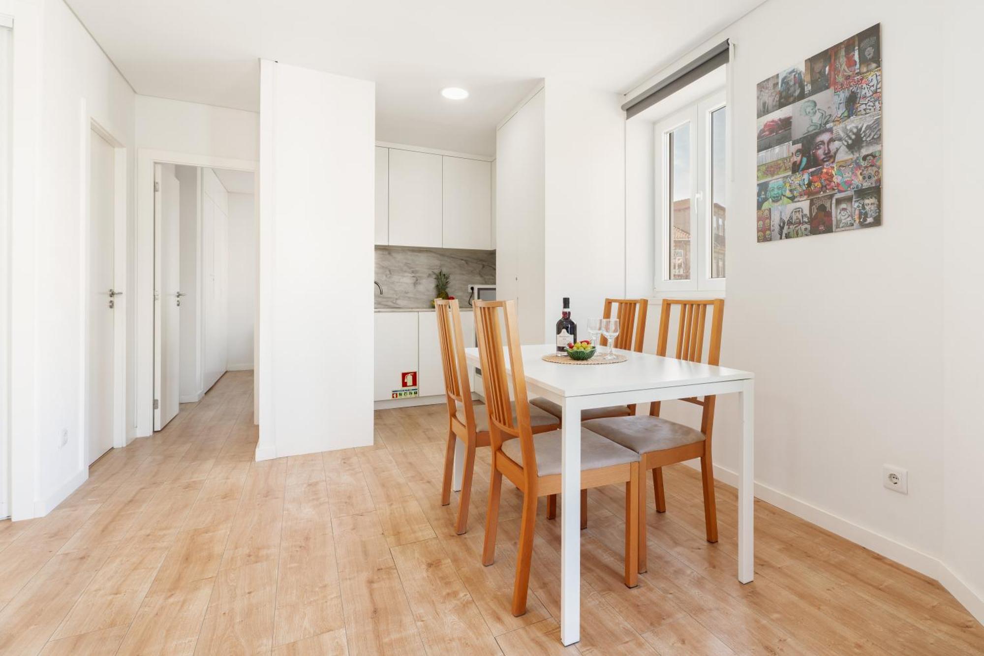 Апартаменты Host Wise - Flat W Free Private Parking - Bright & Cozy Порту Экстерьер фото
