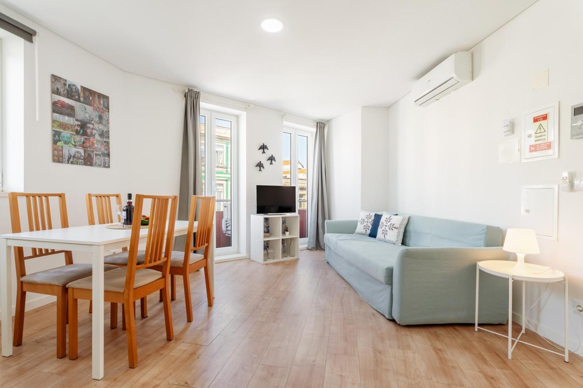 Апартаменты Host Wise - Flat W Free Private Parking - Bright & Cozy Порту Экстерьер фото