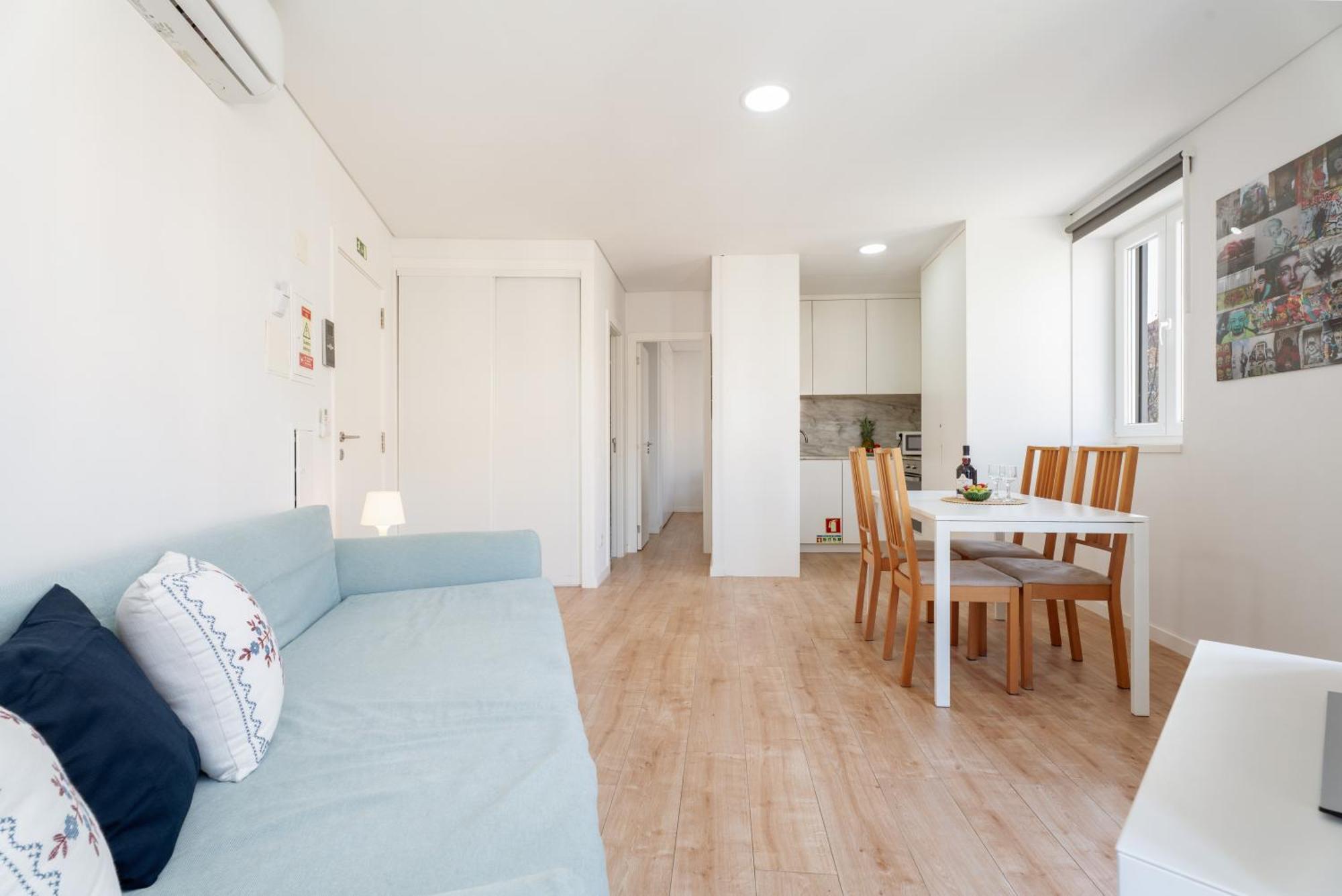 Апартаменты Host Wise - Flat W Free Private Parking - Bright & Cozy Порту Экстерьер фото