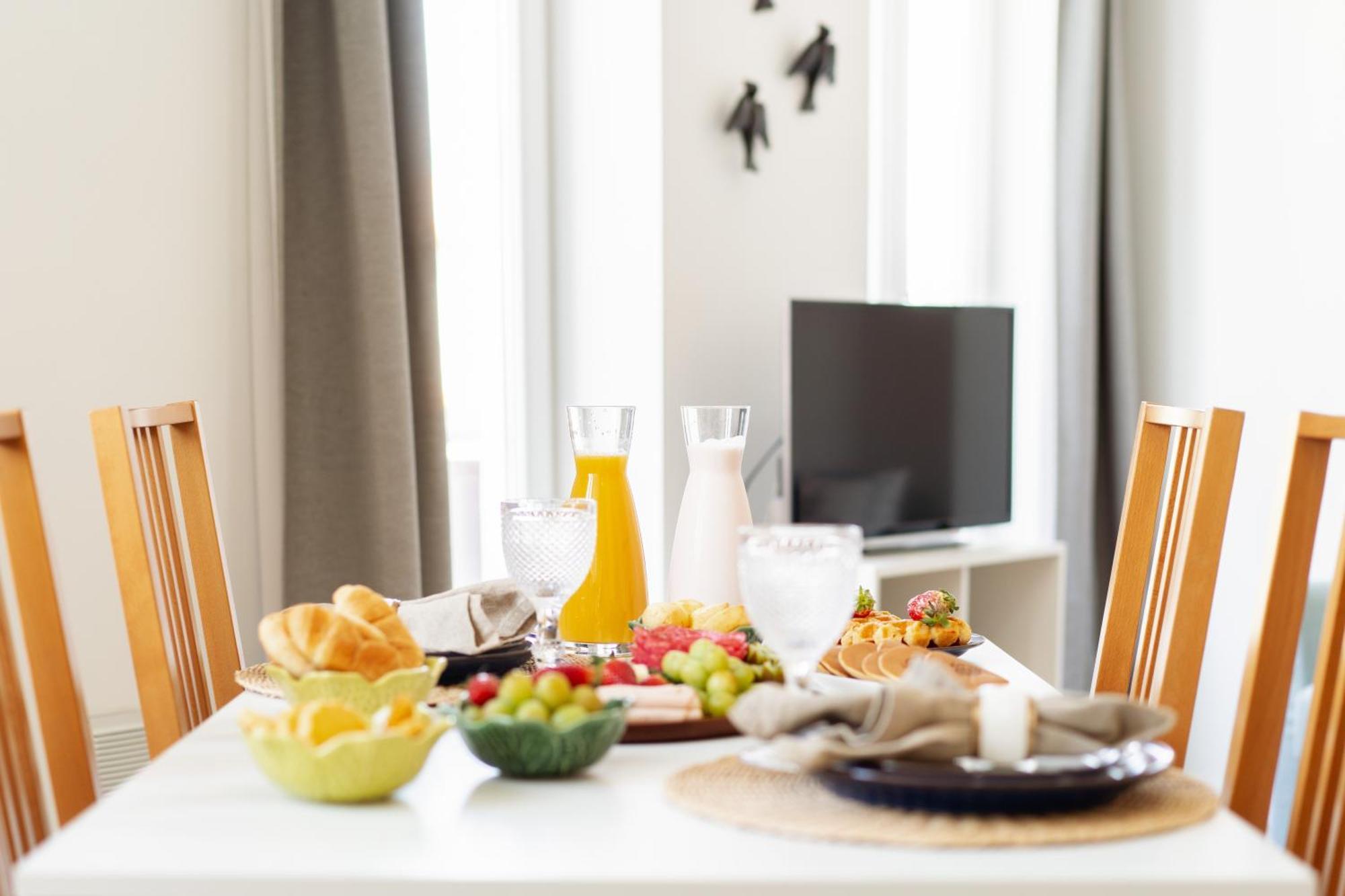 Апартаменты Host Wise - Flat W Free Private Parking - Bright & Cozy Порту Экстерьер фото
