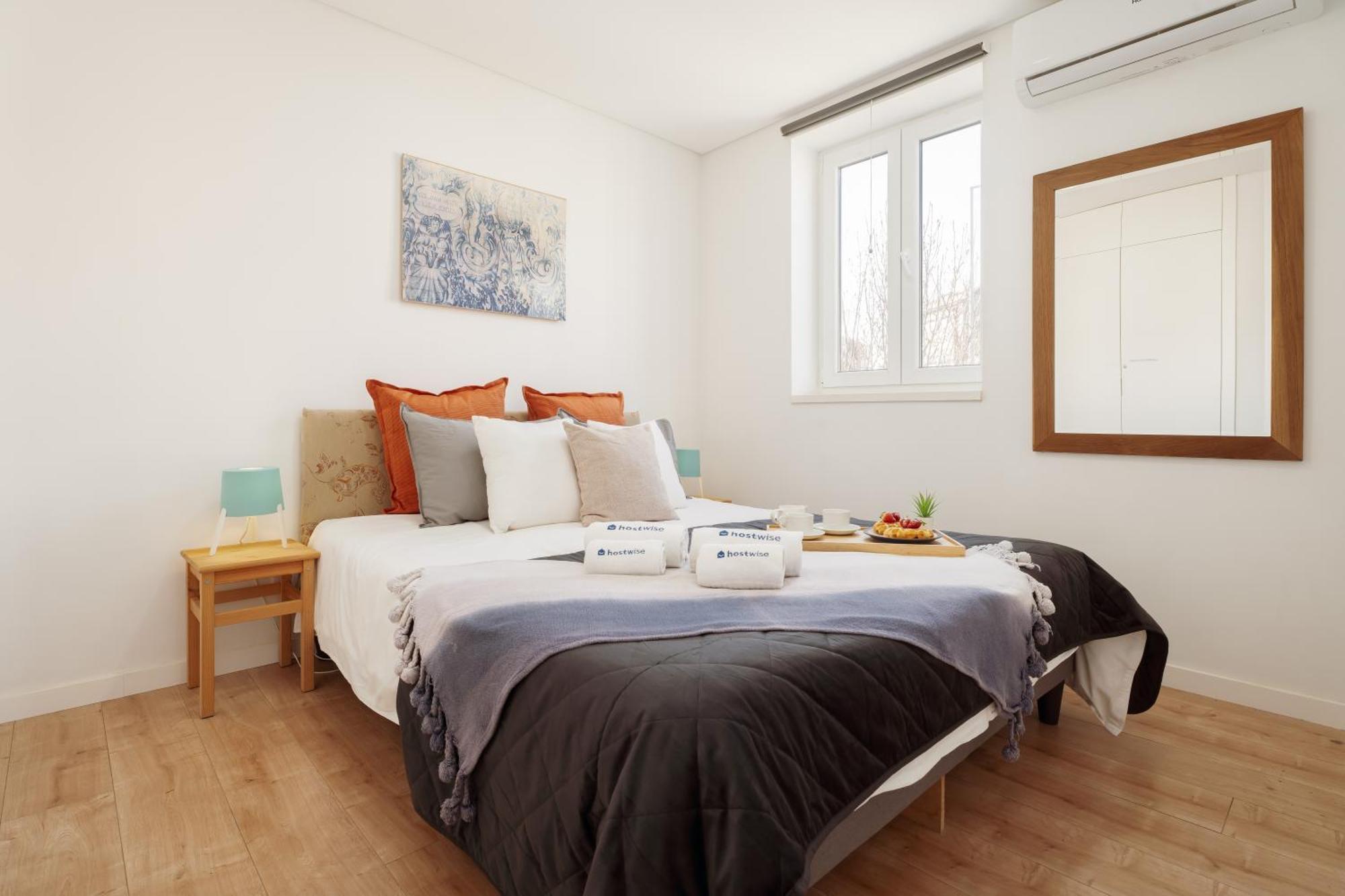 Апартаменты Host Wise - Flat W Free Private Parking - Bright & Cozy Порту Экстерьер фото