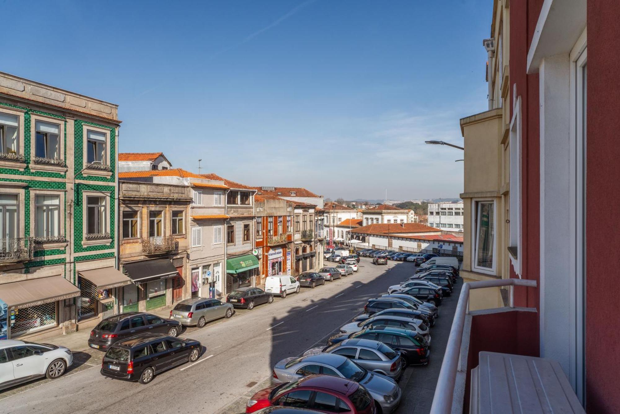 Апартаменты Host Wise - Flat W Free Private Parking - Bright & Cozy Порту Экстерьер фото